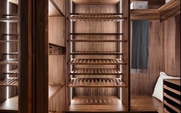 黑胡桃木本色自然，東方焦墨山水畫的意境